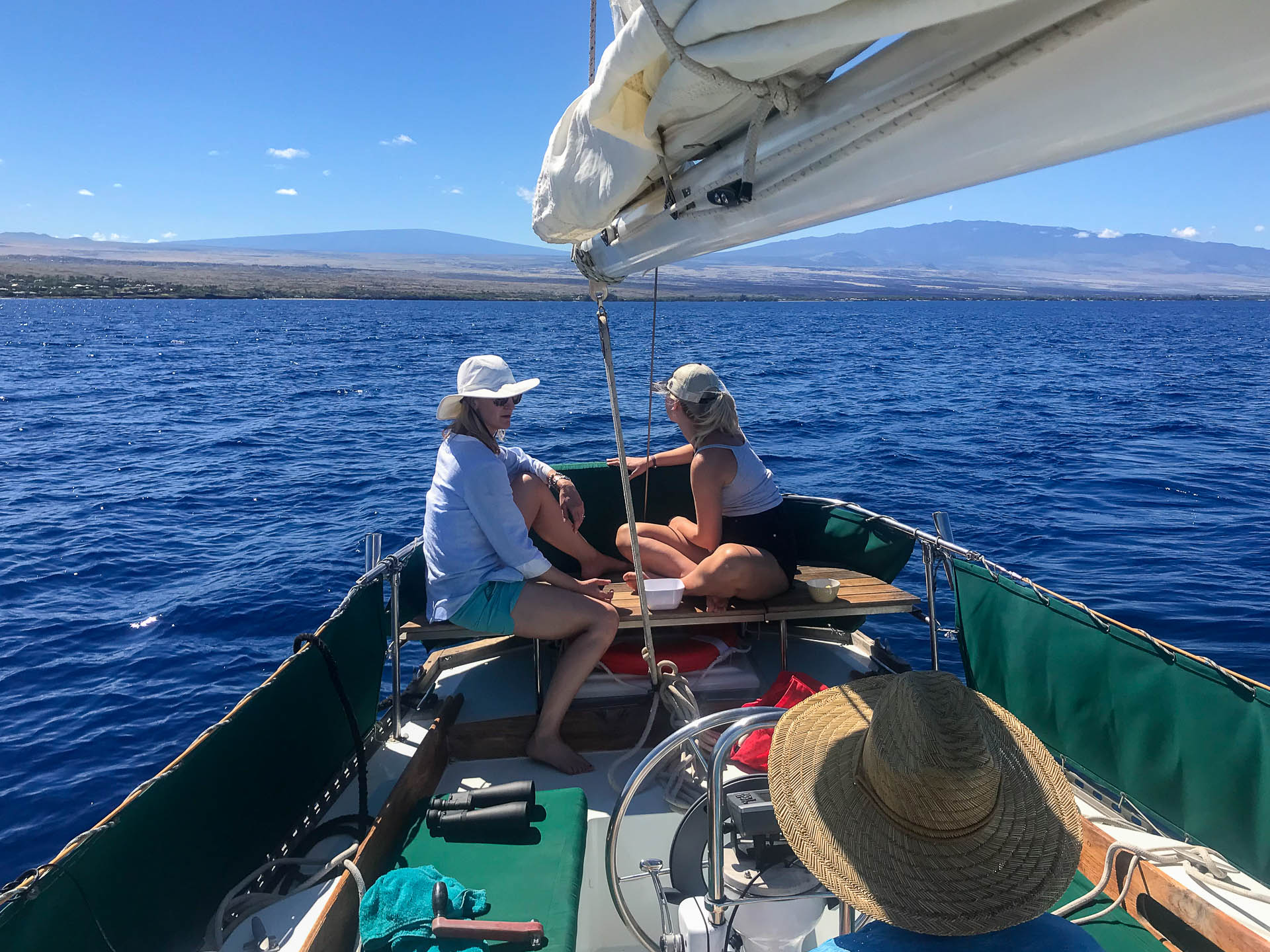 hawaii sailing tour